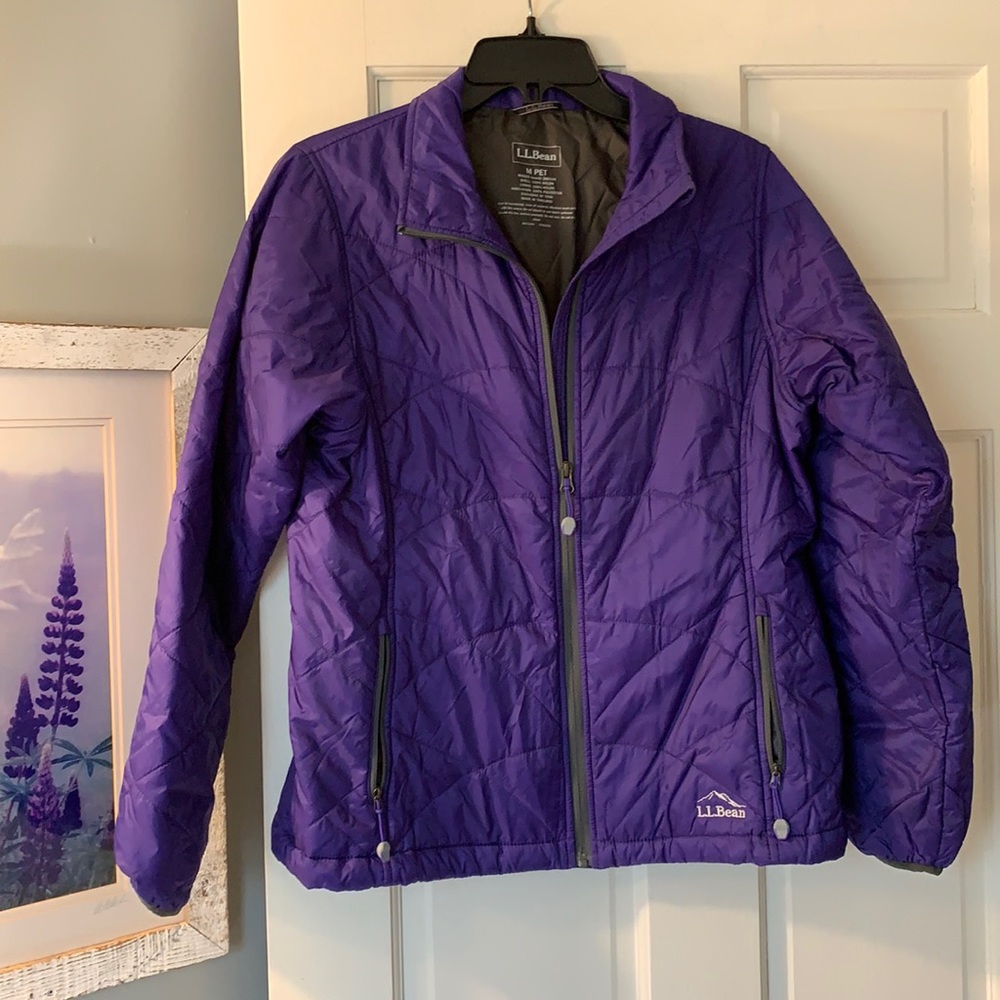 L. L. Bean Medium Petite Purple Zip Puffer!!